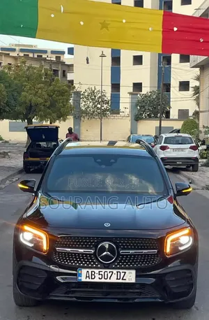 Mercedes-Benz GLB-Class GLB 220 d 2022 Black