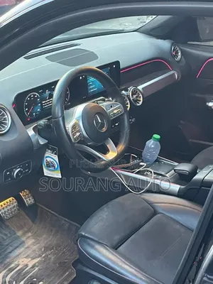 Mercedes-Benz GLB-Class GLB 220 d 2022 Black