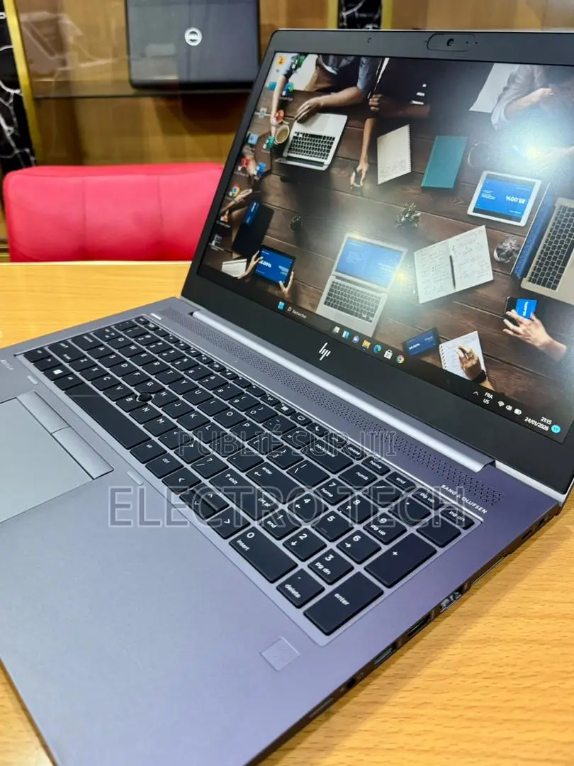 New Ordinateur Portable HP ZBook 15u 32GB Intel Core I5 SSD 256GB