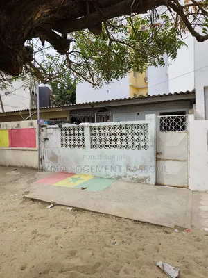 2chbre Villa dans , Mermoz Sacré-Cœur à Vendre