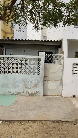 2chbre Villa dans , Mermoz Sacré-Cœur à Vendre