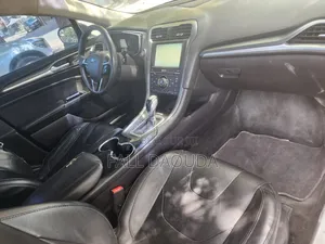 Ford Fusion 2016 Noir