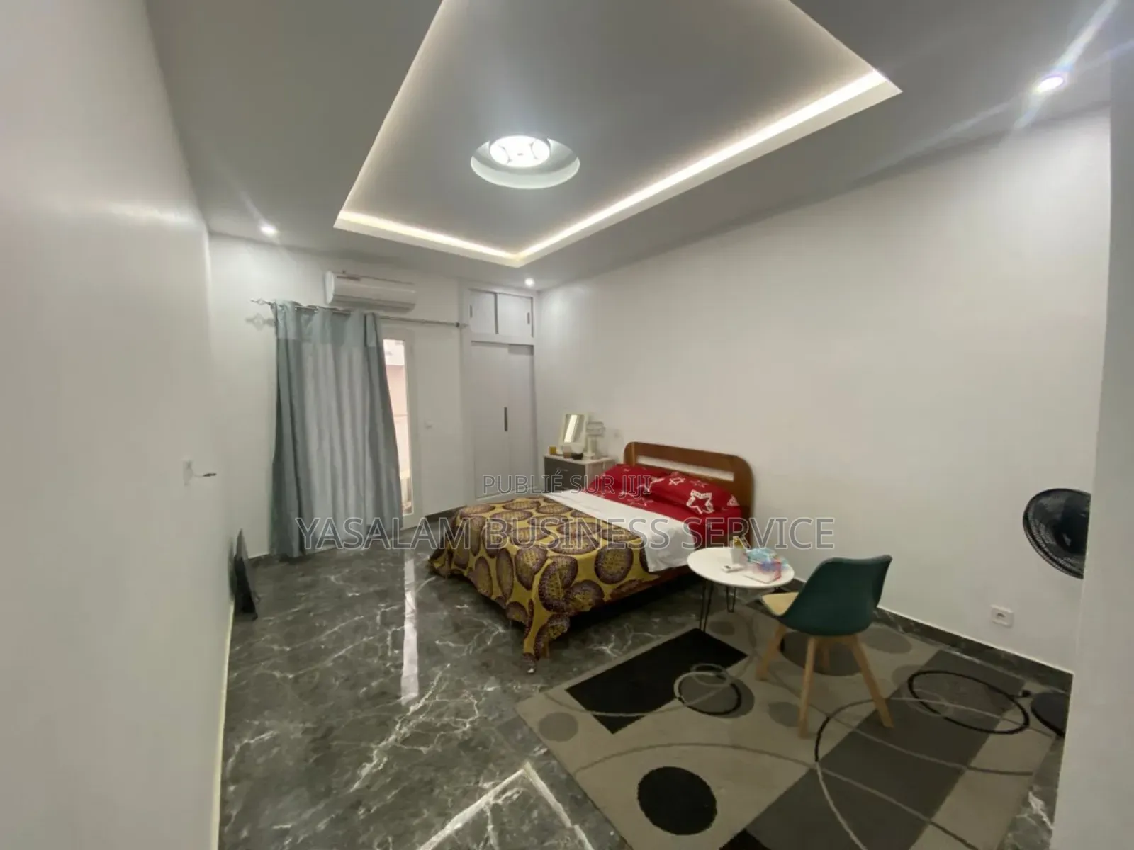 Furnished 1chbre Mini-plat dans Yasalam Business, Mermoz Sacré-Cœur