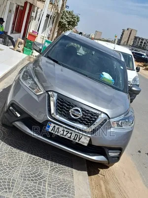 Nissan Kicks 2021 Gris
