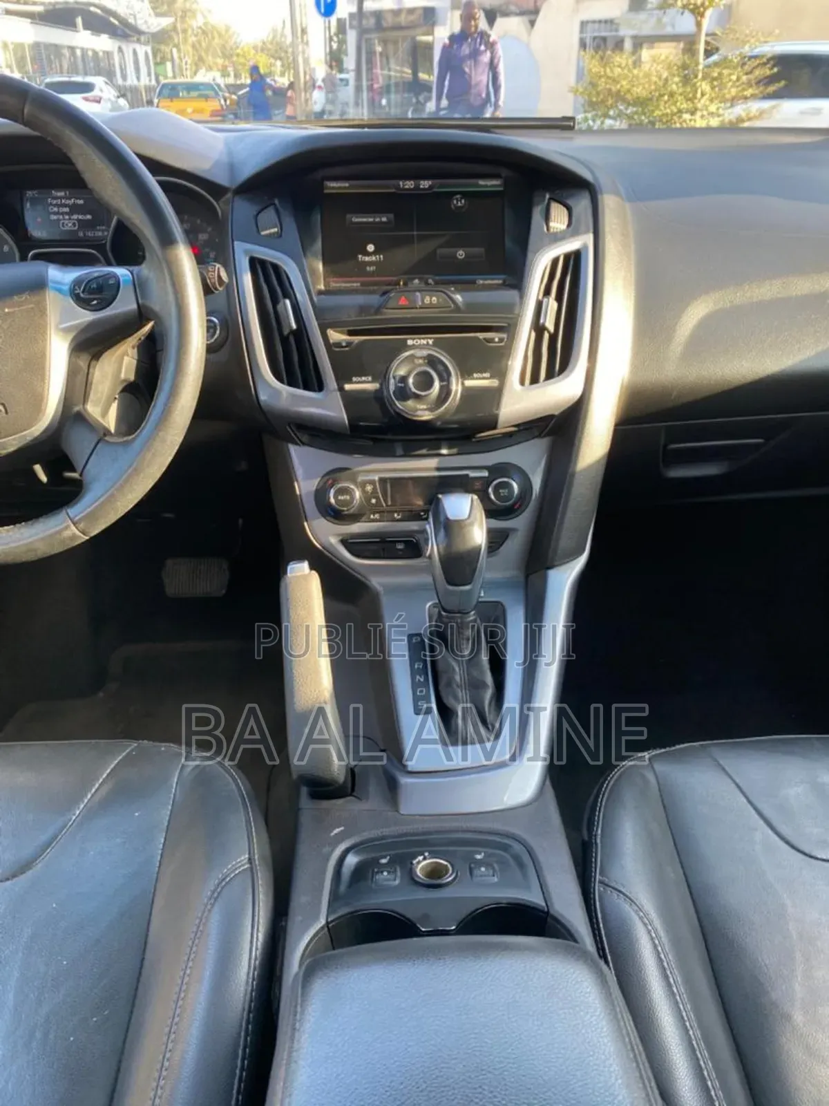 Ford Focus S 4dr Sedan (2.0L 4cyl 5M) 2014 Gris