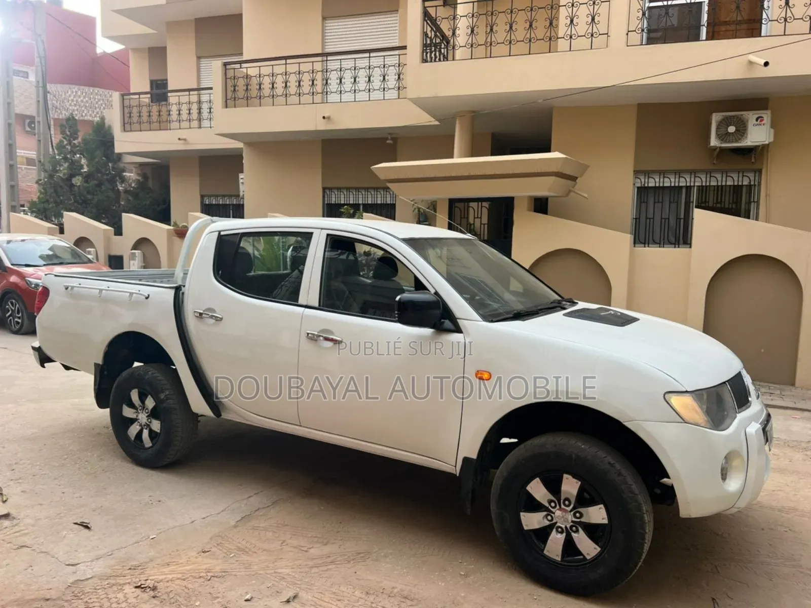 Mitsubishi L200 2014 Black