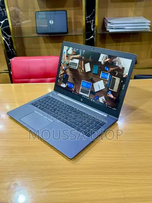 New Ordinateur Portable HP ZBook 15u 32GB Intel Core I5 SSD 256GB