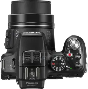 Panasonic Lumix Fz200