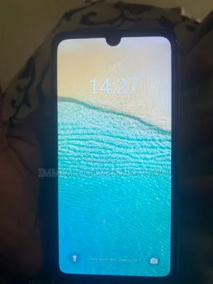 Itel A04 32 GB Gris