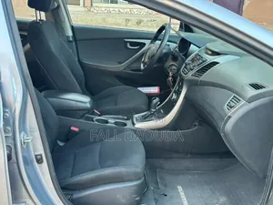 Hyundai Elantra 2015 Gris