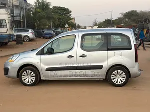 Citroen Berlingo 2018 Gris