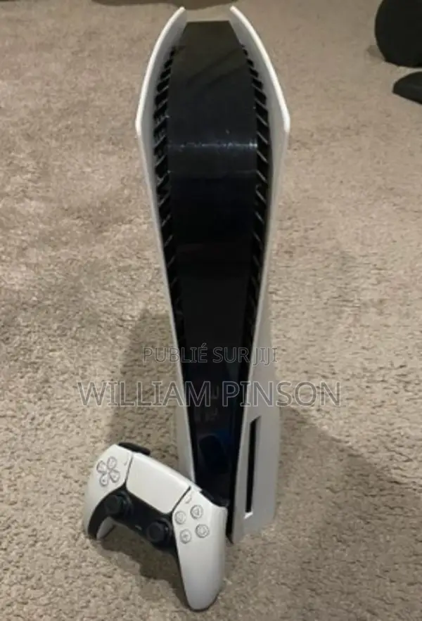 Playstation 5 + 1 Manettes