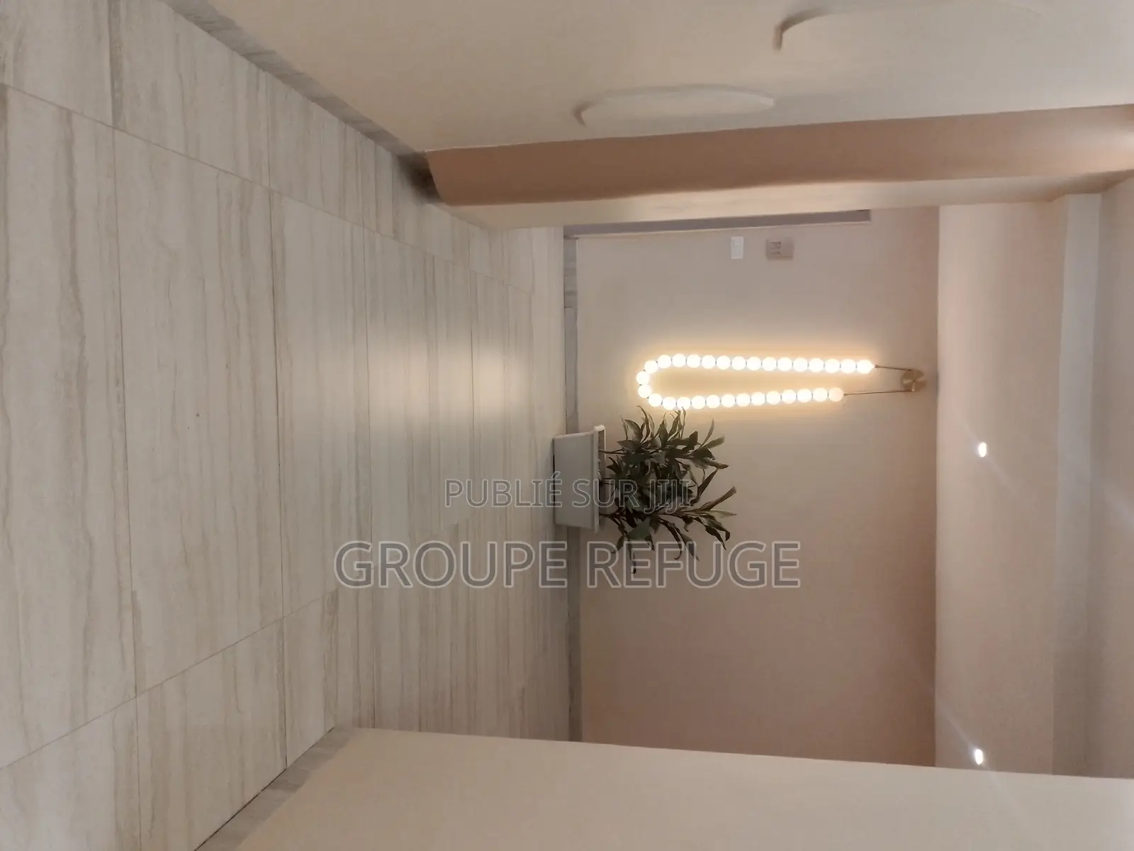 4chbre Appartement dans Groupe Refuge, Mermoz Sacré-Cœur à Louer