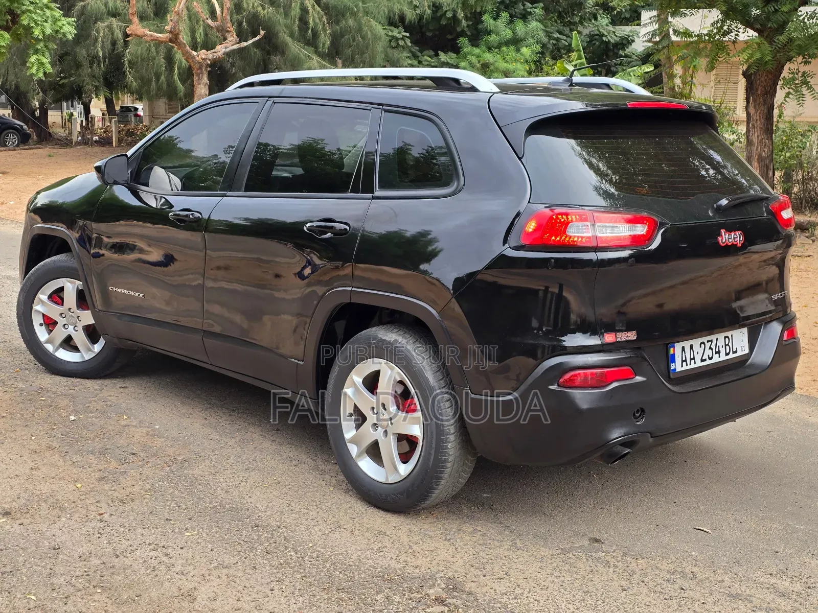 Jeep Cherokee 2015 Noir
