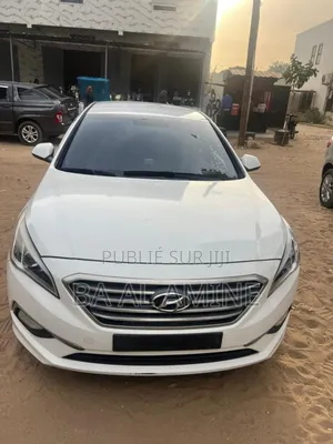 Hyundai Sonata Limited 2.0T Seban (2.0L 4cyl 6A) 2017 Blanc
