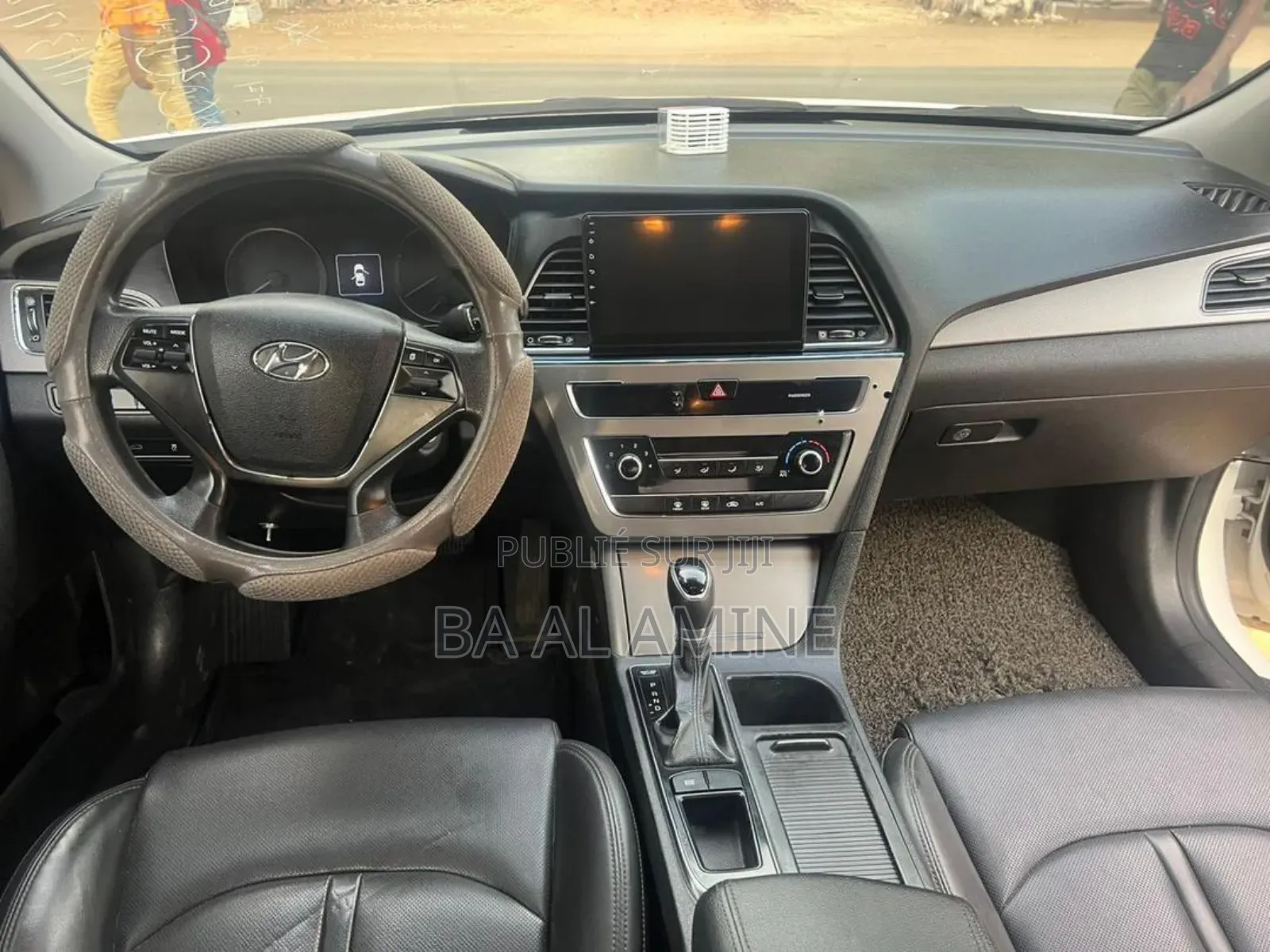 Hyundai Sonata Limited 2.0T Seban (2.0L 4cyl 6A) 2017 Blanc