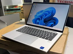 New Ordinateur Portable HP EliteBook 840 G10 16GB Intel Core I7 SSD 1T