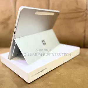 New Ordinateur Portable Microsoft Autre 16GB Intel Core I7 SSD 256GB