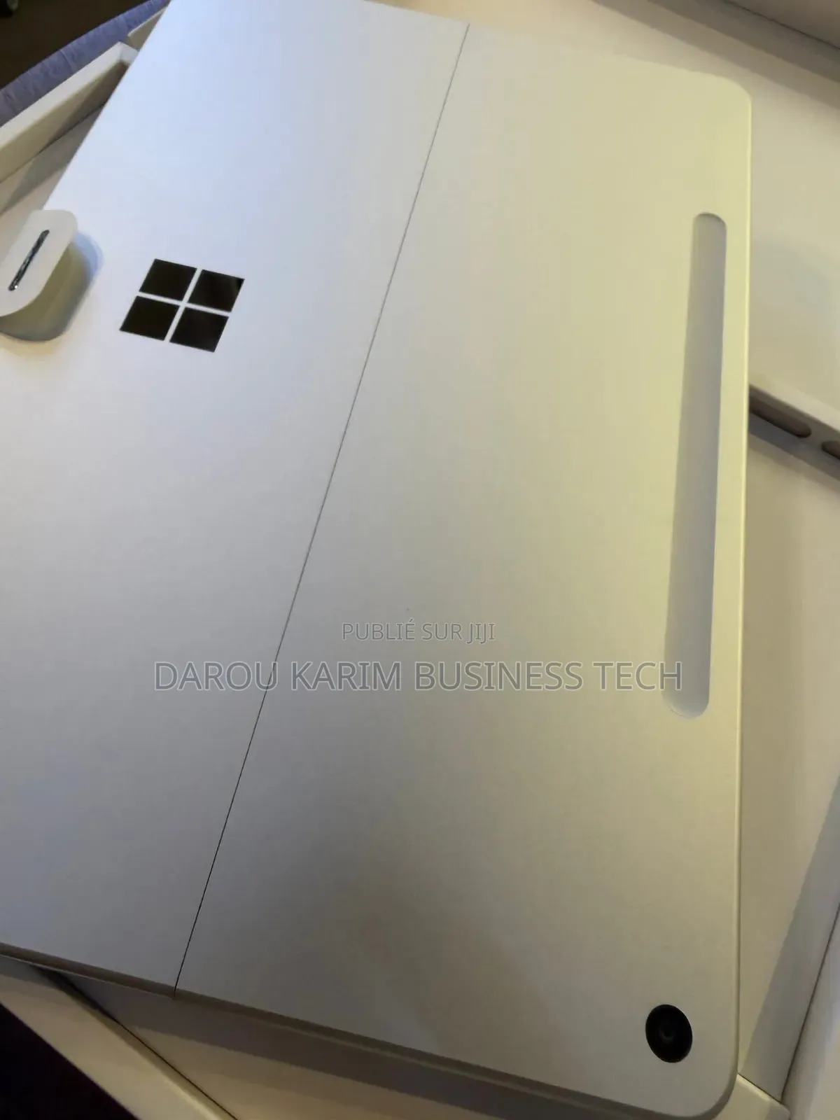 New Ordinateur Portable Microsoft Autre 16GB Intel Core I7 SSD 256GB