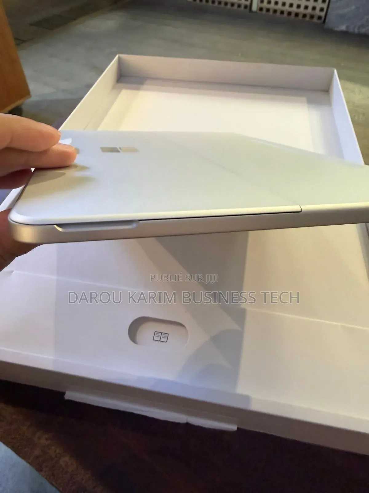 New Ordinateur Portable Microsoft Autre 16GB Intel Core I7 SSD 256GB