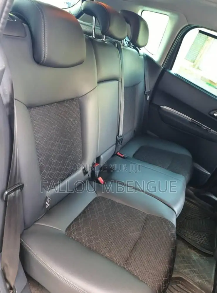 Peugeot 3008 2015 Gris