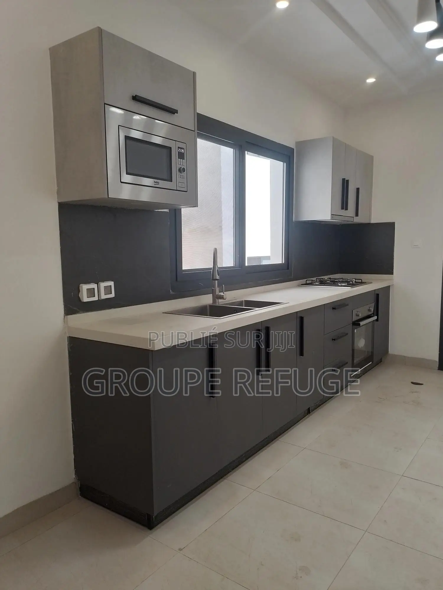 4chbre Appartement dans Groupe Refuge, Mermoz Sacré-Cœur à Louer