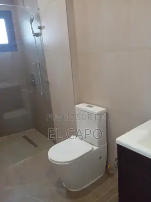 3chbre Appartement dans Appartement Haut, Mermoz Sacré-Cœur à Louer
