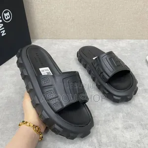 Balmain Paris Noire Original Disponible