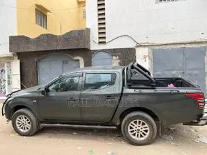 Mitsubishi L200 2016 Black
