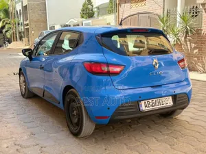 Renault Clio 2017 Bleu