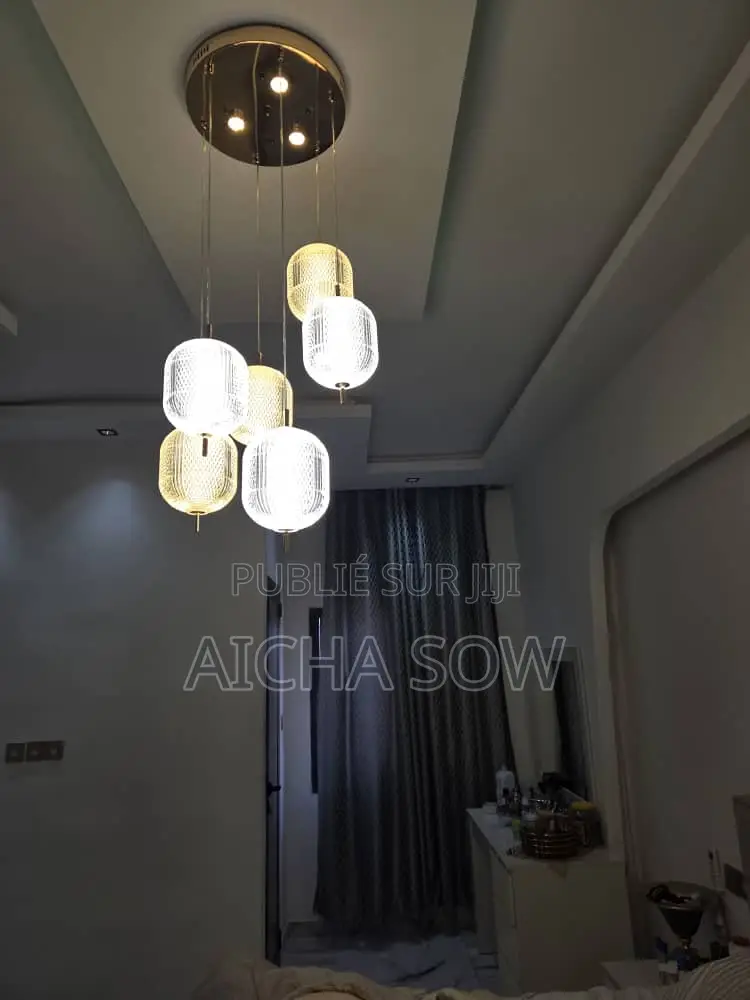 6chbre Villa dans Aïcha Immo, Région de Dakar à Vendre