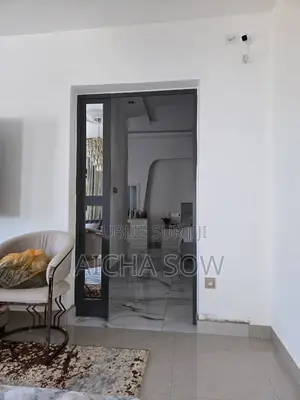 6chbre Villa dans Aïcha Immo, Région de Dakar à Vendre