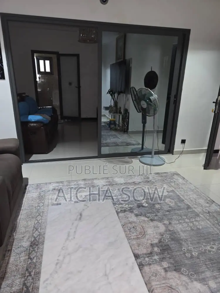 6chbre Villa dans Aïcha Immo, Région de Dakar à Vendre