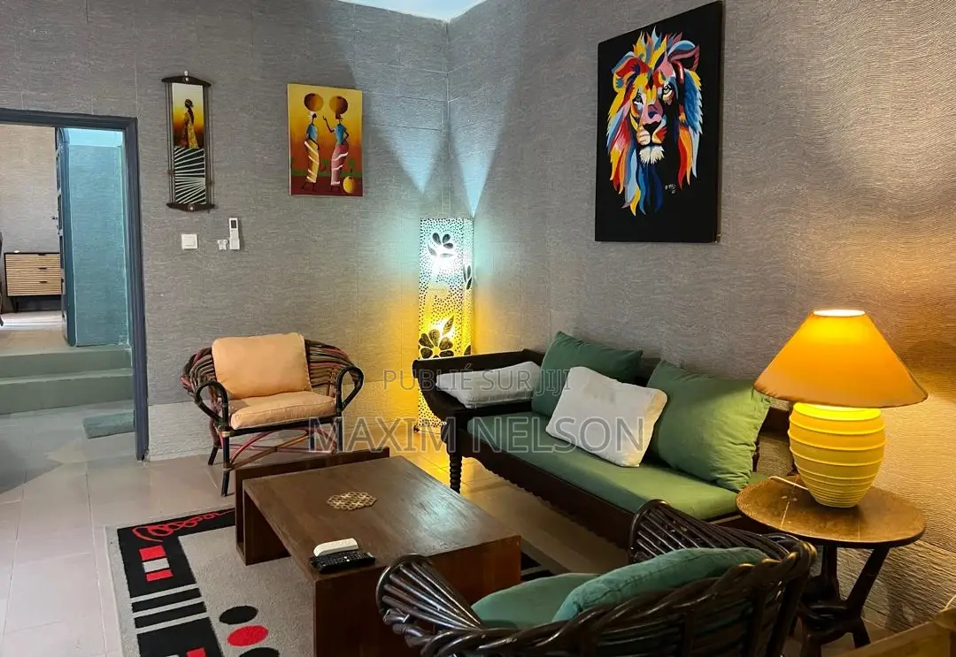Furnished 1chbre Appartement dans Yoff à Louer