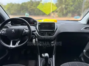 Peugeot 2008 2017 Gris