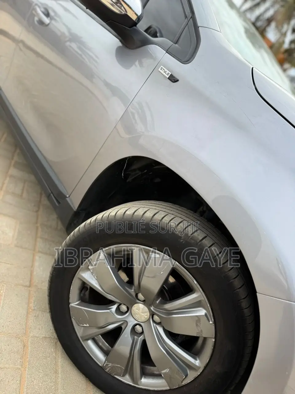 Peugeot 2008 2017 Gris