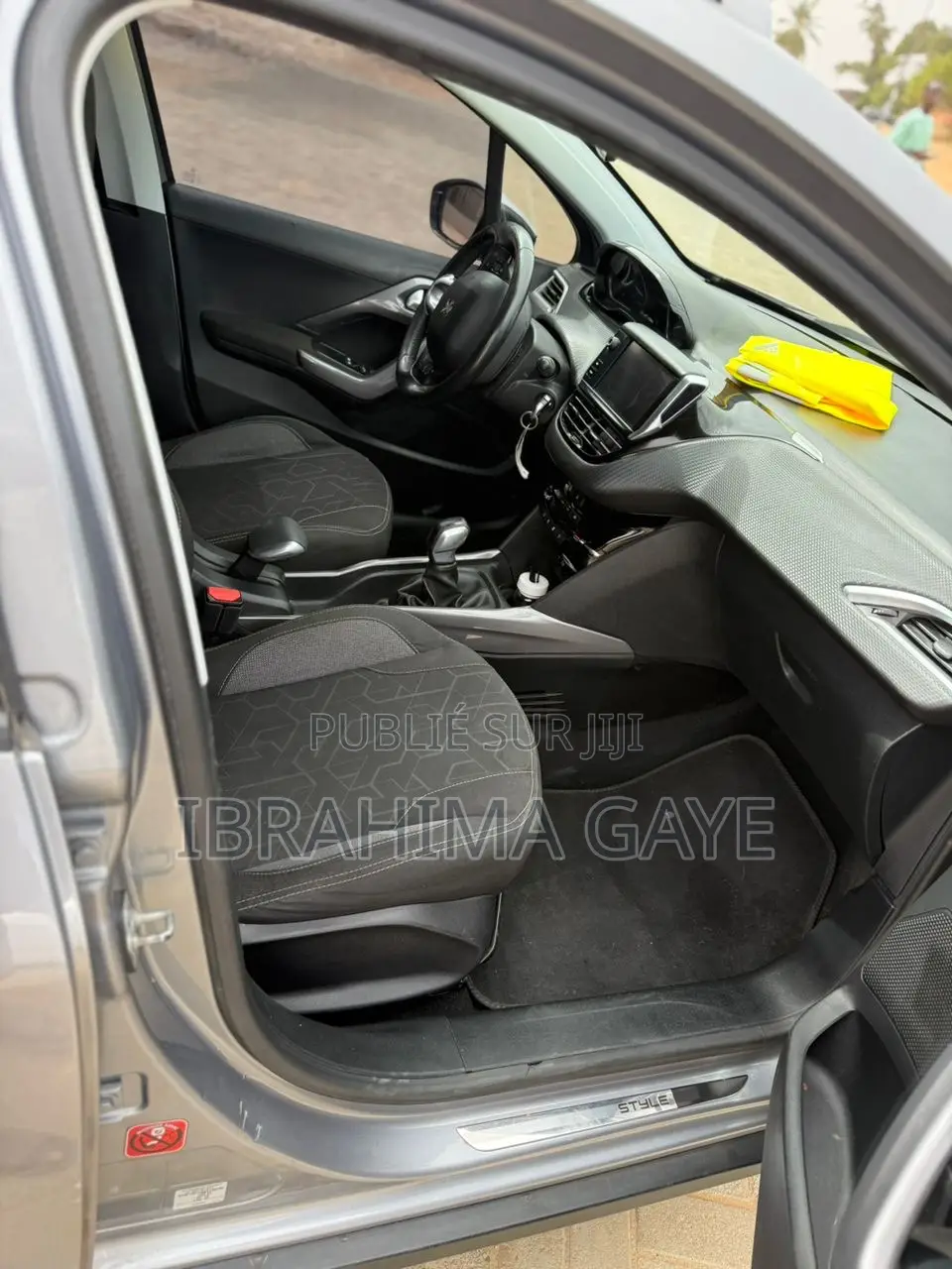 Peugeot 2008 2017 Gris