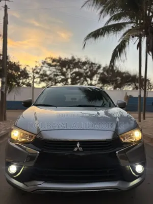 Mitsubishi Outlander 2017 Gris