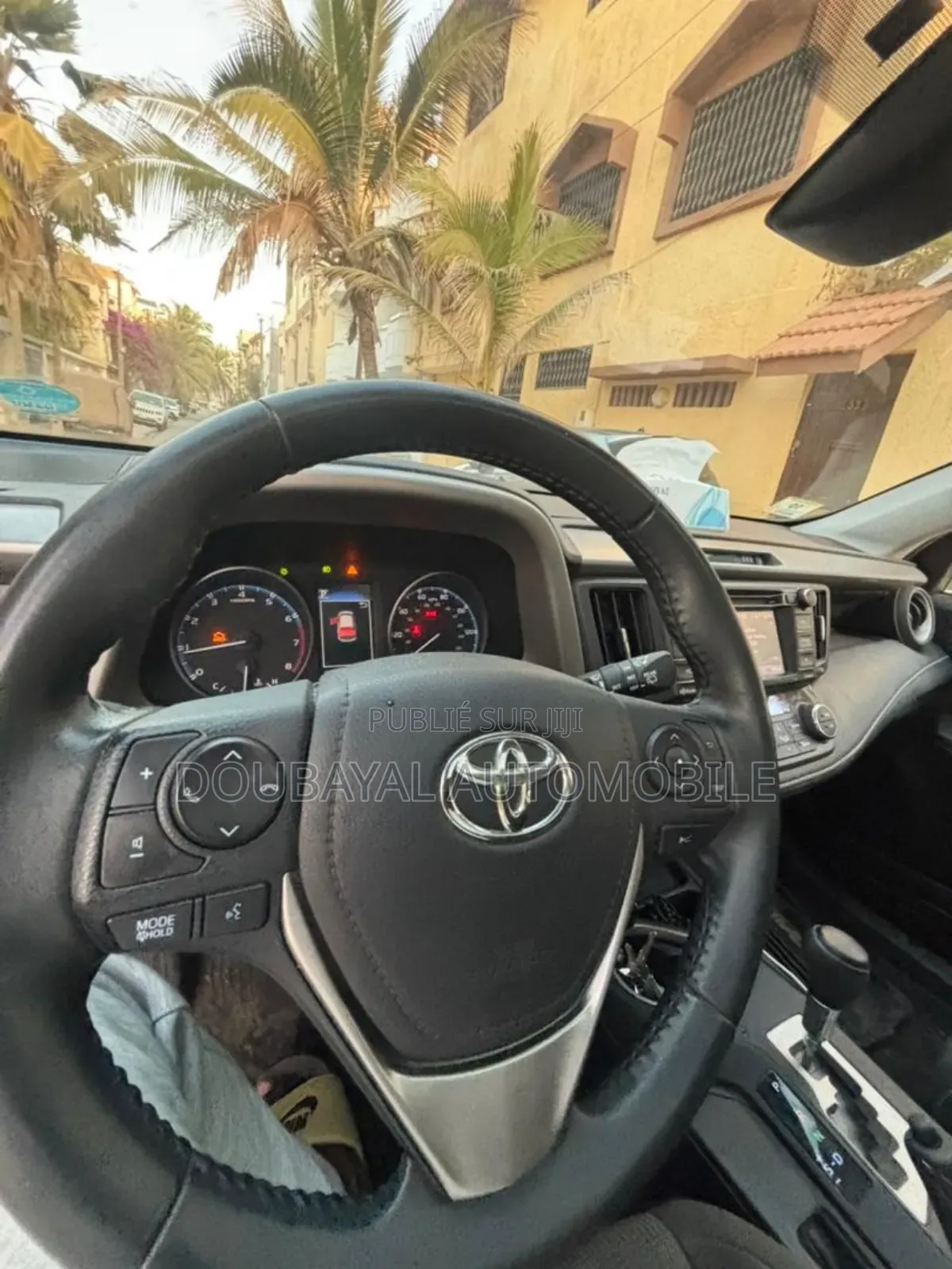 Toyota RAV4 2018 Blanc