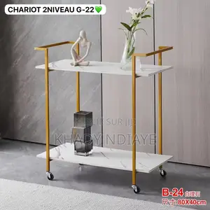 Table Chariot Avec Des Roues