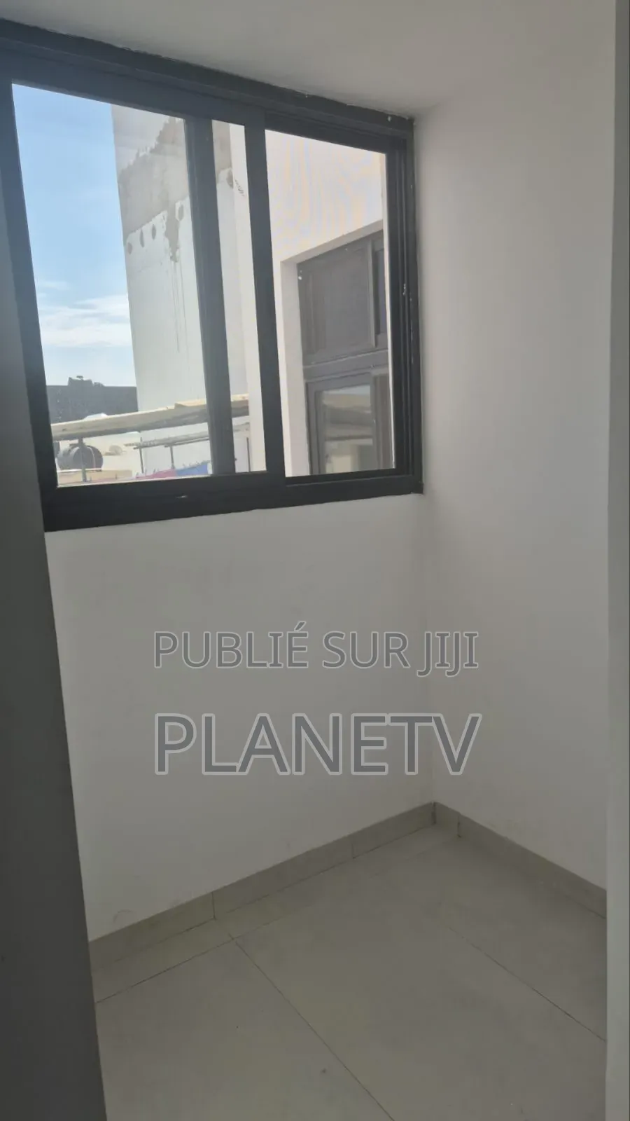 4chbre Appartement-terrasse dans Sicap-Liberté à Louer