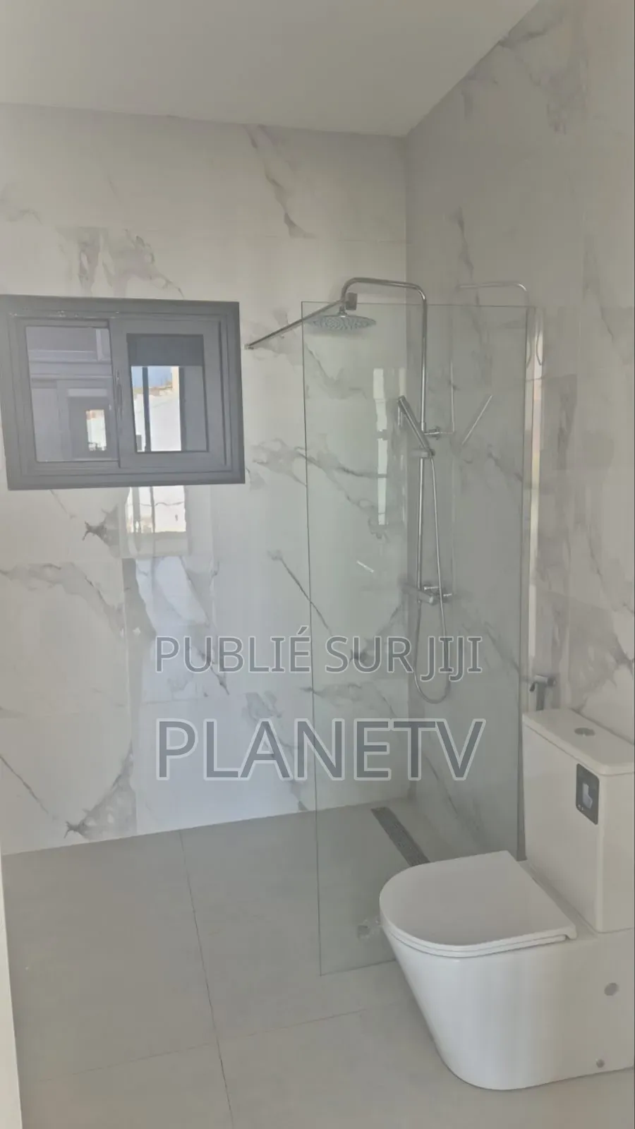 4chbre Appartement-terrasse dans Sicap-Liberté à Louer