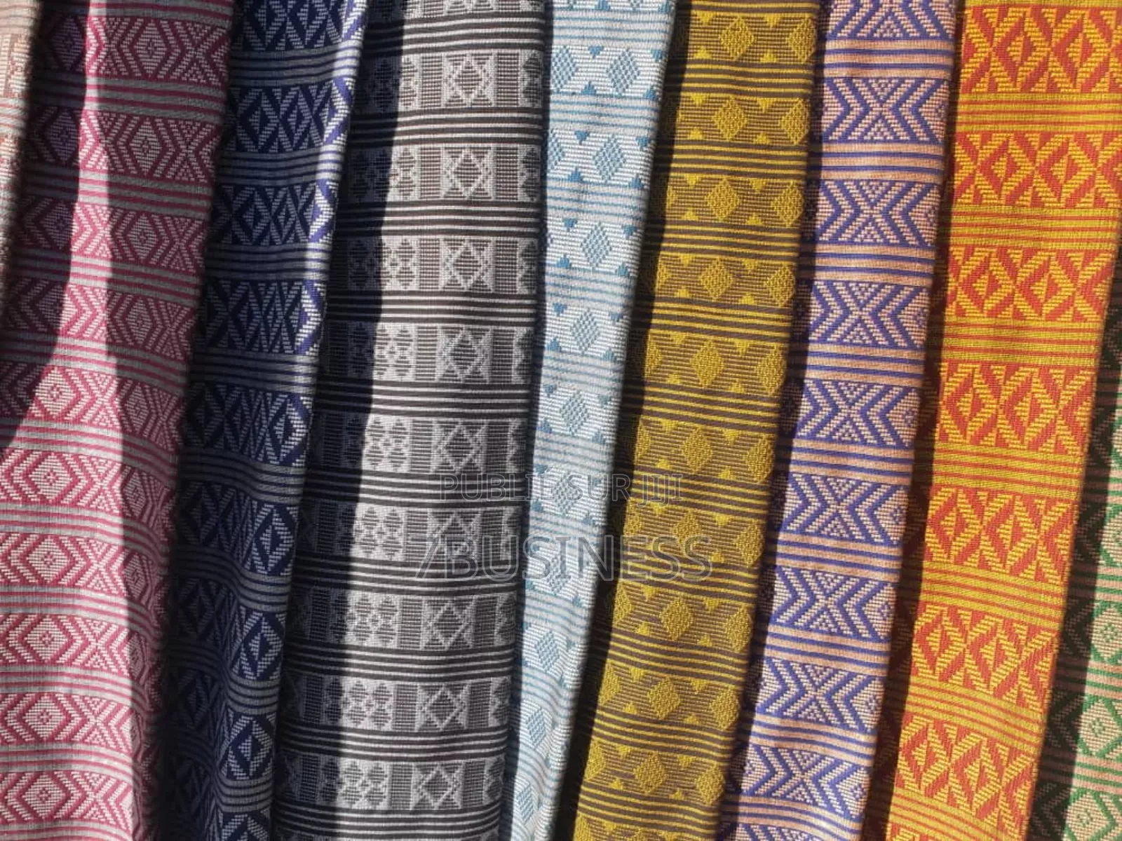 Pagne Tissé 200cm X 80cm - Collection Colorée