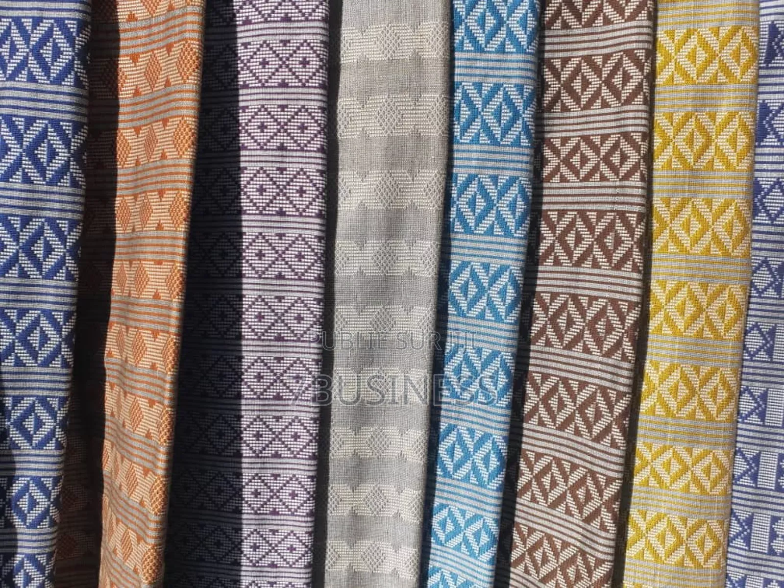 Pagne Tissé 200cm X 80cm - Collection Colorée