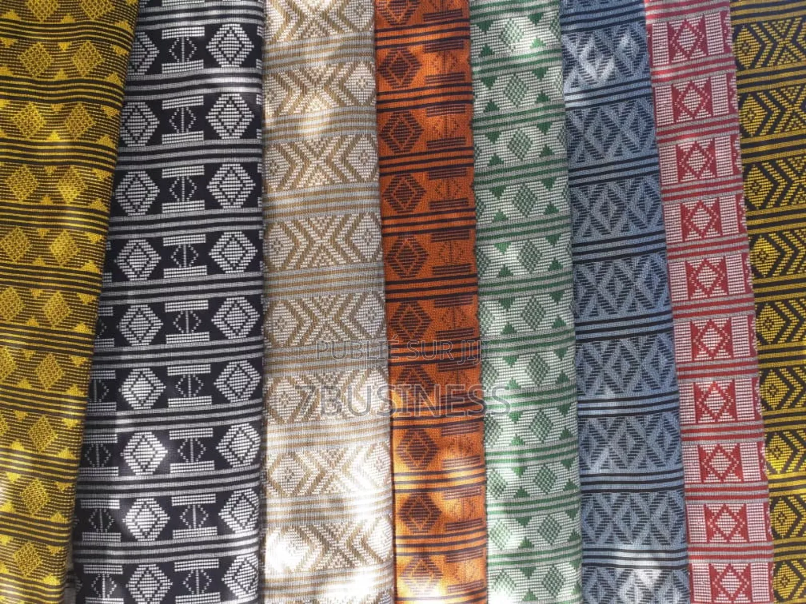 Pagne Tissé 200cm X 80cm - Collection Colorée