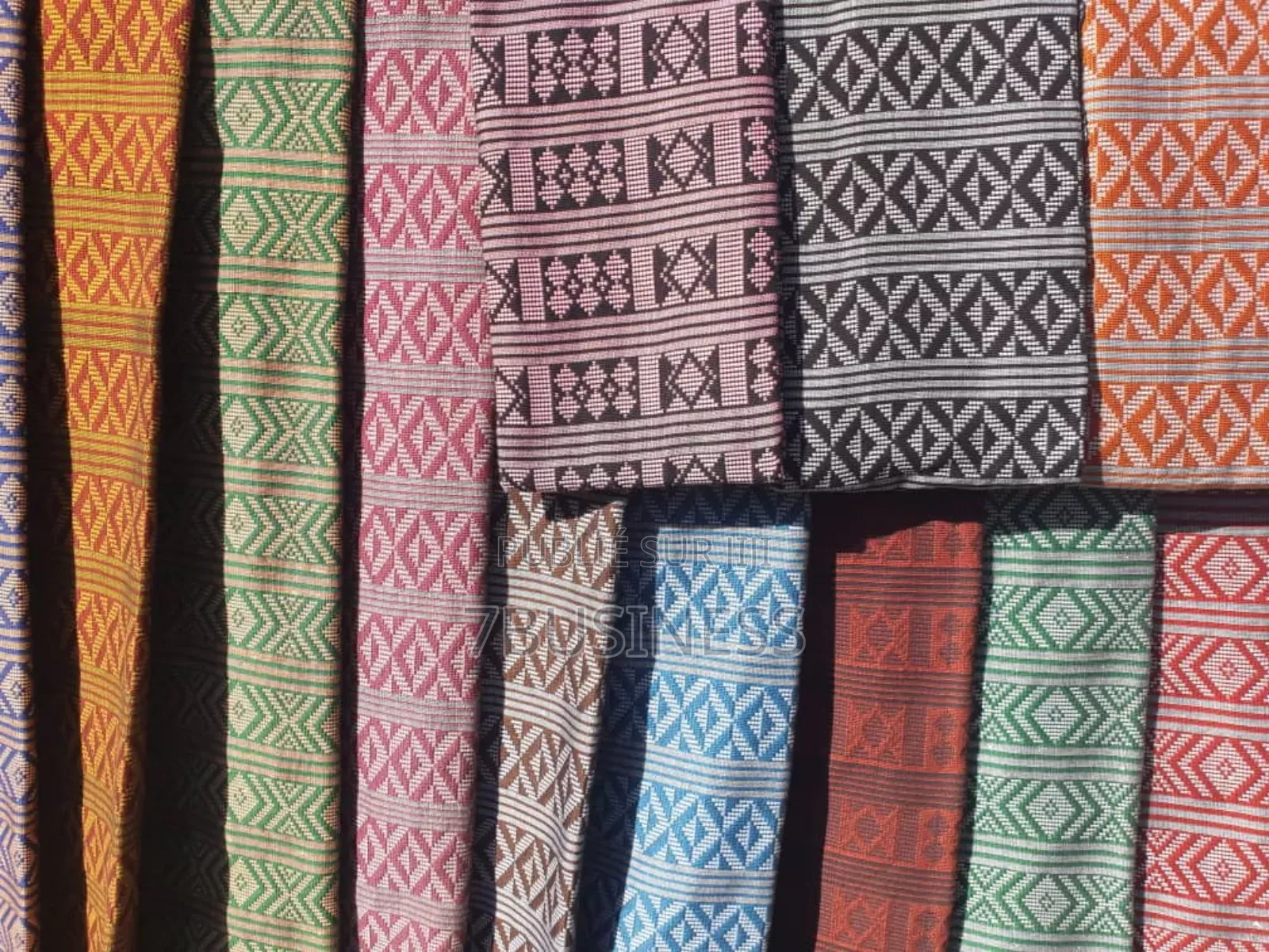 Pagne Tissé 200cm X 80cm - Collection Colorée