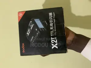 Nikon D750 Avec Deux Objectifs 50mm Et 24-70mm Flash V860ll Et X2t