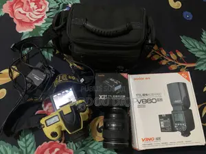 Nikon D750 Avec Deux Objectifs 50mm Et 24-70mm Flash V860ll Et X2t