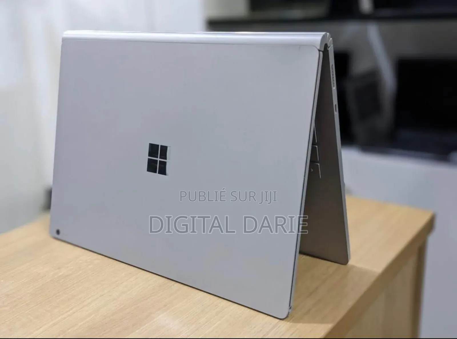 New Microsoft Surface Book 3 32GB Intel Core I7 SSD 1T