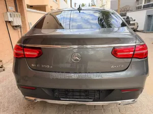 Mercedes-Benz GLE-Class 2017 Gris